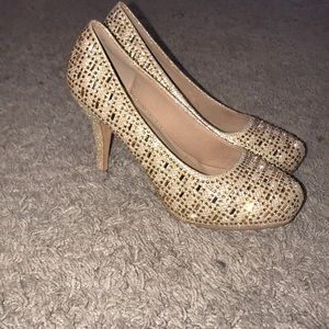 Heels size 8
